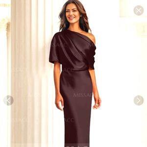 Sheath/Column Asymmetrical Neck Short Sleeves Mother of the Bride Dress